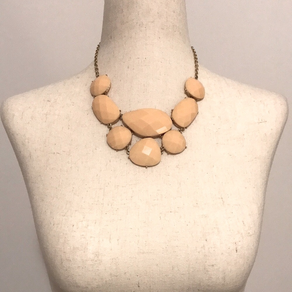 Stylish Cream Statement Necklace - Picture 3 of 5